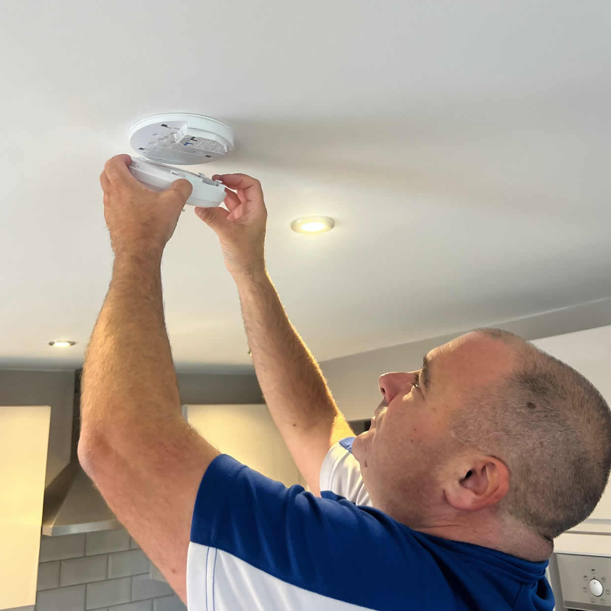 Smoke alarm installation service in Farnworth